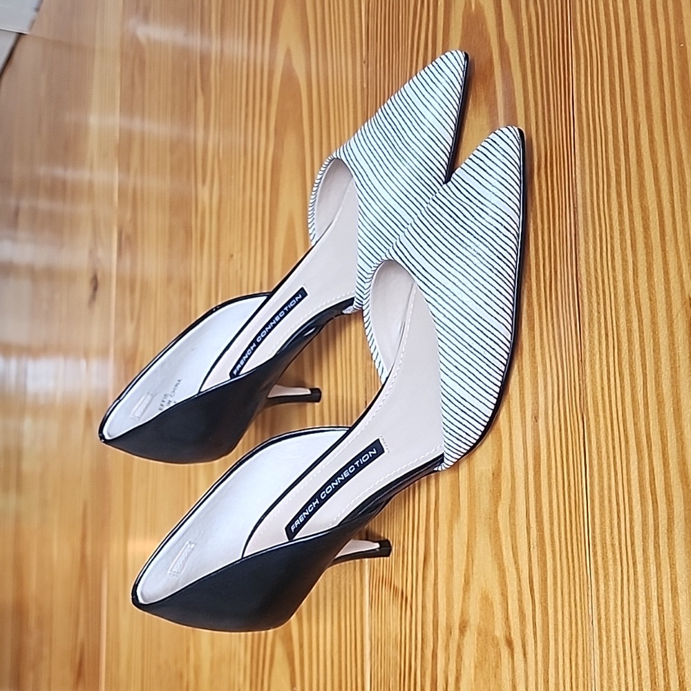 New French Connection Black and White Stripe Point Toe Heels Size 7.5